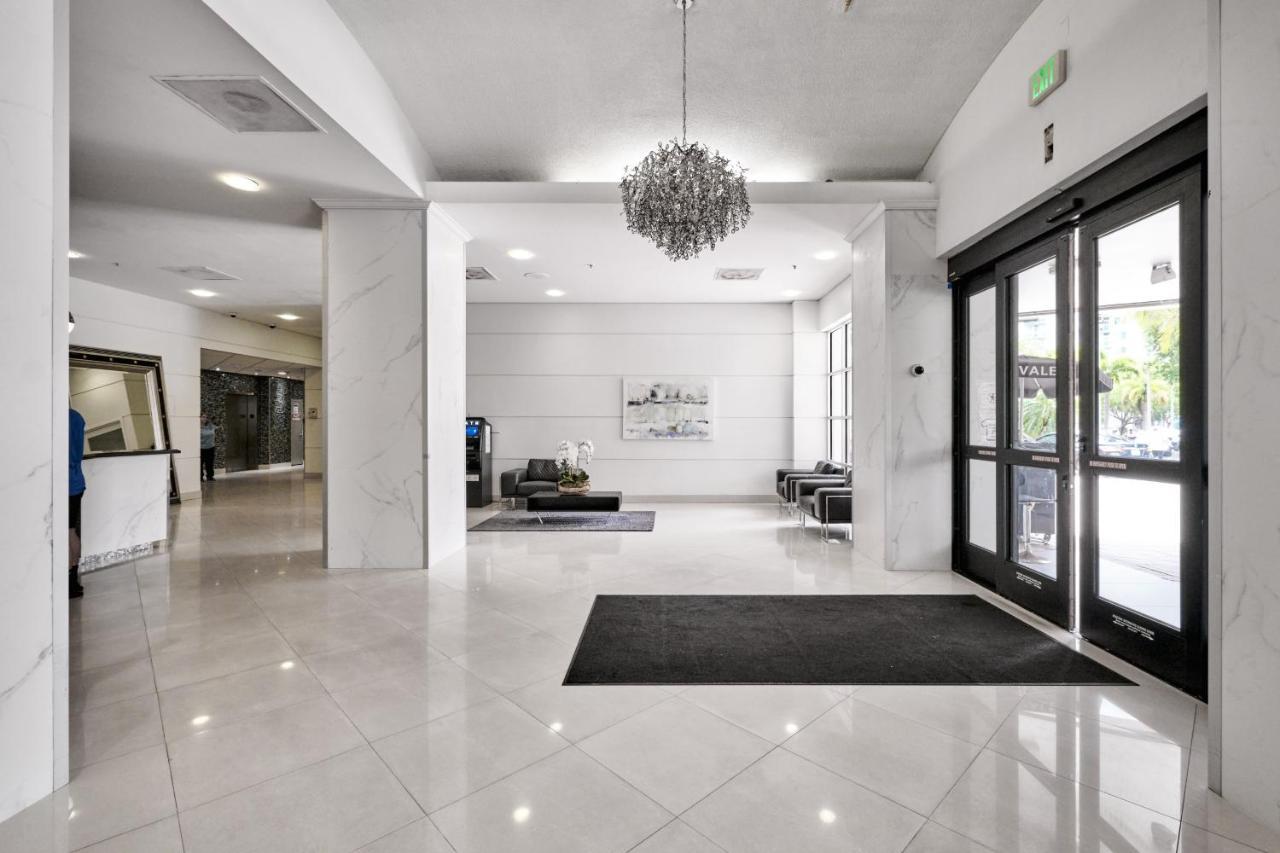 Miami Beach Collins Ave Apartments Free Parking Sunny Isles Beach Buitenkant foto