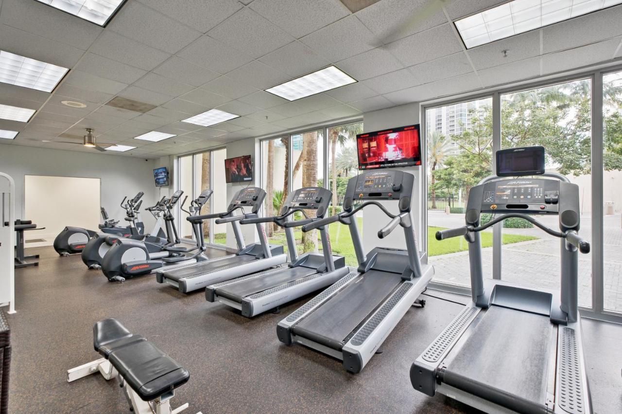 Miami Beach Collins Ave Apartments Free Parking Sunny Isles Beach Buitenkant foto