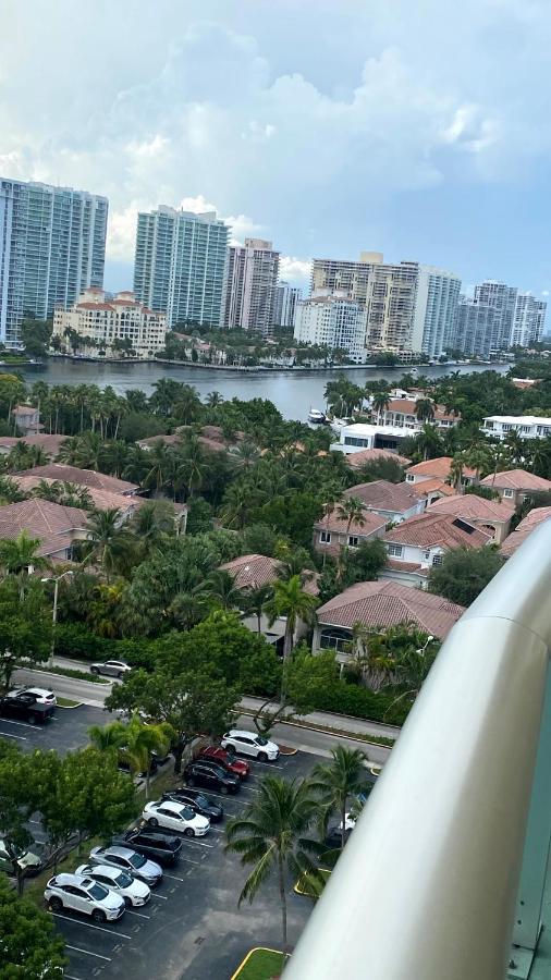 Miami Beach Collins Ave Apartments Free Parking Sunny Isles Beach Buitenkant foto