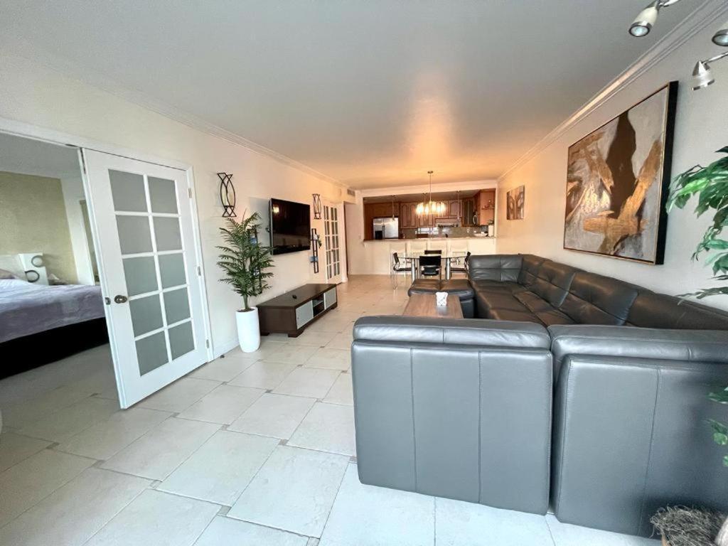 Miami Beach Collins Ave Apartments Free Parking Sunny Isles Beach Buitenkant foto
